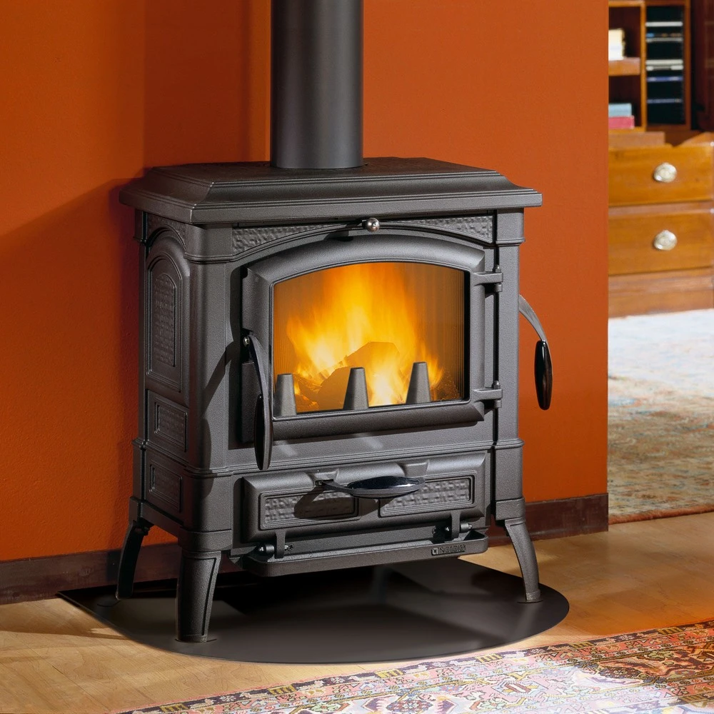 La Nordica Emaillierter Gusseisenofen Isetta Evo 4.0 (7,3 KW) 1 La Nordica Emaillierter Gusseisenofen Isetta Evo 4.0 (7,3 KW)